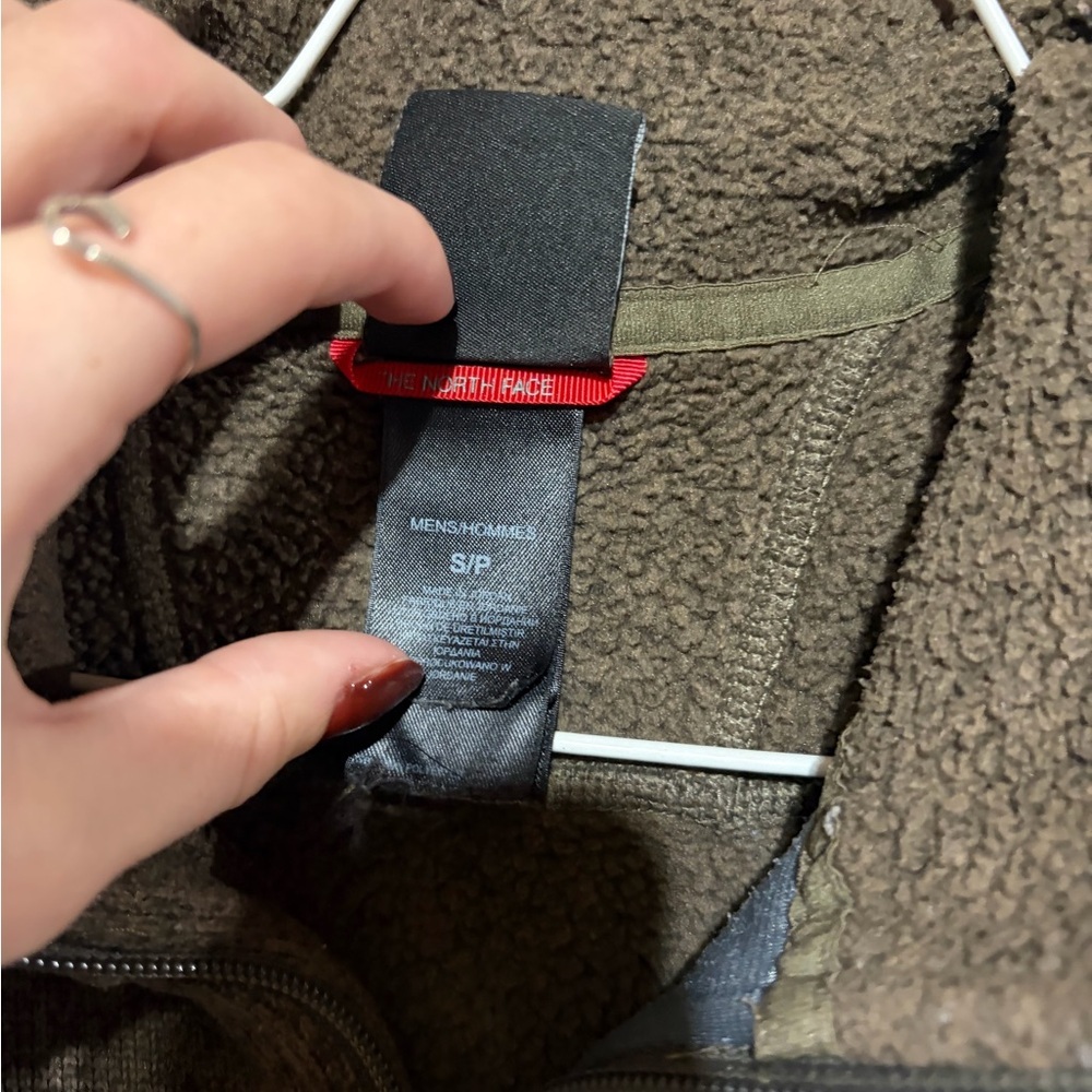 North face jacket - Picture 2 of 3